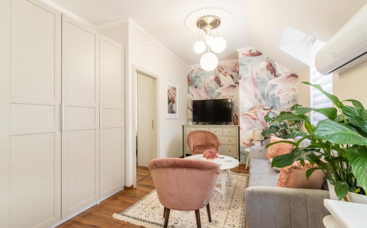Monarchia Apartman Pearl Mosonmagyarovar Exterior foto