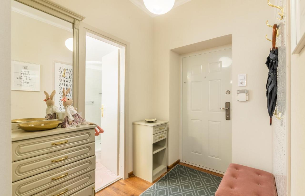 Monarchia Apartman Pearl Mosonmagyarovar Exterior foto